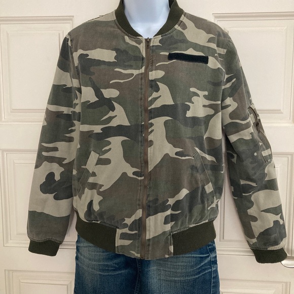 Missguided camo jacket size 2 - Picture 1 of 10